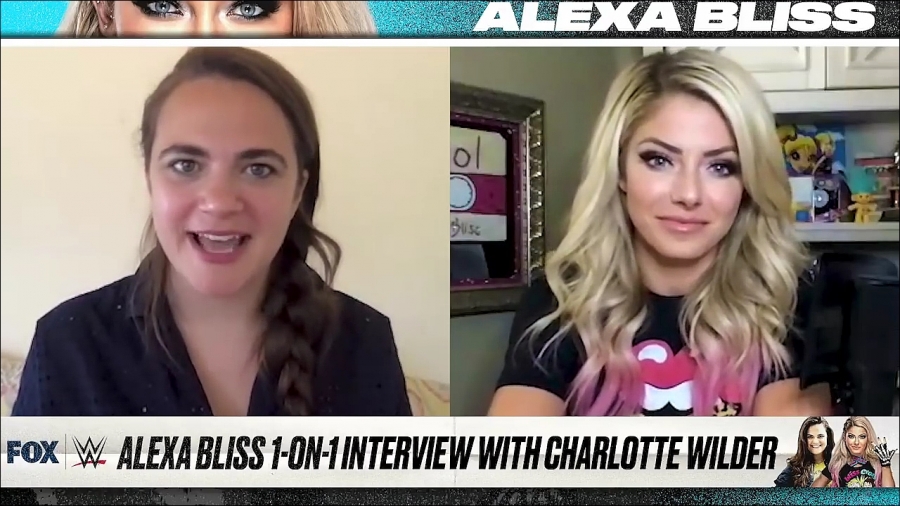 Alexa_Bliss_1-on-1_interview_with_Charlotte_Wilder__WWE_ON_FOX_mp4_000003993.jpg