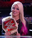 WWE_24_S01E15_Empowered_720p_WEB_h264-HEEL_mp4_001728550.jpg