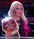 WWE_24_S01E15_Empowered_720p_WEB_h264-HEEL_mp4_001729577.jpg