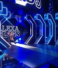 WWE_Friday_Night_SmackDown_2020_01_24_720p_HDTV_x264-NWCHD_mp4_002137137.jpg