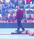 WWE_Monday_Night_Raw_2020_11_16_720p_HDTV_x264-NWCHD_mp4_005143703.jpg