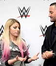 Im_zweiten_Teil_von_Sebastian_Hackls_Treffen_mit_Alexa_Bliss_geht_s_um_WWE_NXT_141.jpg