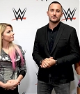 Im_zweiten_Teil_von_Sebastian_Hackls_Treffen_mit_Alexa_Bliss_geht_s_um_WWE_NXT_491.jpg