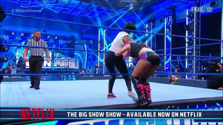 WWE_Friday_Night_SmackDown_2020_07_03_720p_HDTV_x264-NWCHD_mp4_003136867.jpg