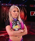 WWE_Monday_Night_RAW__13_June_2017_-_720P_HDTV_mp4_004575019.jpg
