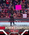 WWE_Monday_Night_Raw_2018_12_10_720p_HDTV_x264-NWCHD_mp4_005078812.jpg