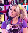 WWE_Monday_Night_Raw_2020_11_30_720p_HDTV_x264-NWCHD_mp4_000550950.jpg
