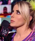 WWE_Monday_Night_Raw_2020_11_30_720p_HDTV_x264-NWCHD_mp4_000592792.jpg