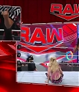 WWE_Monday_Night_Raw_2022_05_16_720p_HDTV_x264-NWCHD_mp4_004640408.jpg