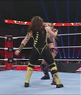 WWE_Monday_Night_Raw_2022_06_13_720p_HDTV_x264-NWCHD_mp4_002571604.jpg