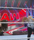 WWE_Monday_Night_Raw_2022_06_13_720p_HDTV_x264-NWCHD_mp4_002752985.jpg