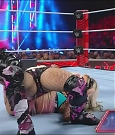 WWE_Monday_Night_Raw_2022_06_20_720p_HDTV_x264-NWCHD_mp4_000769201.jpg