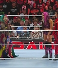 WWE_Monday_Night_Raw_2022_08_08_720p_HDTV_x264-NWCHD_mp4_000698564.jpg