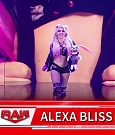WWE_RAW_27th_June_2022_720p_WEBRip_h264_mp4_004562339.jpg
